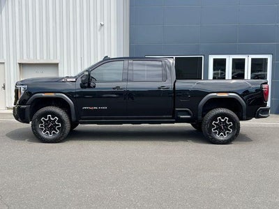 2025 GMC Sierra 2500 HD Crew Cab Standard Box 4-Wheel Drive AT4X