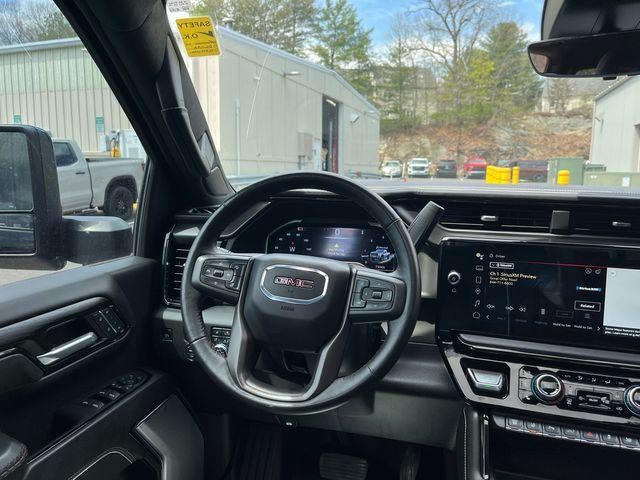 2025 GMC Sierra 2500 HD Crew Cab Standard Box 4-Wheel Drive AT4X