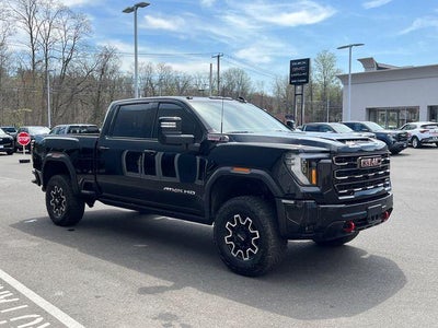 2025 GMC Sierra 2500 HD Crew Cab Standard Box 4-Wheel Drive AT4X