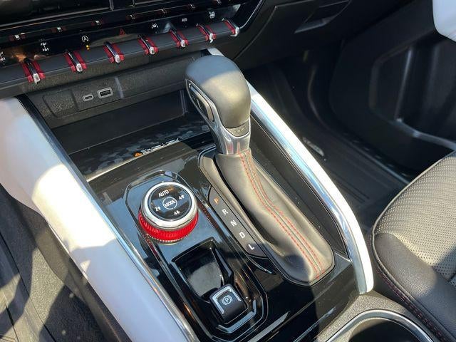 2023 GMC Canyon Crew Cab Short Box 4-Wheel Drive AT4X