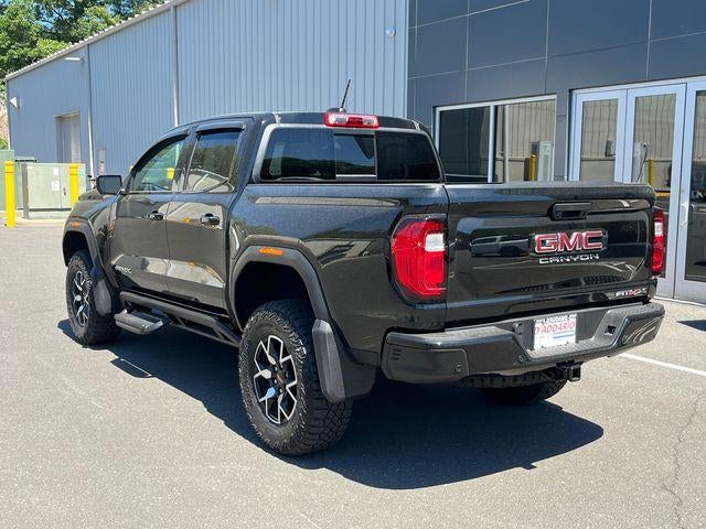 2023 GMC Canyon Crew Cab Short Box 4-Wheel Drive AT4X