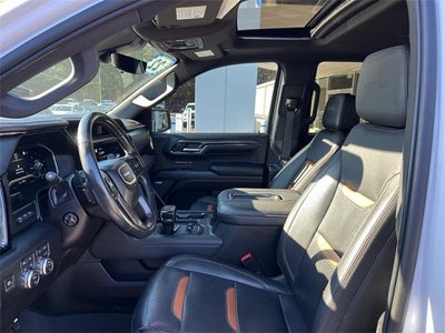 2022 GMC Sierra 1500 Crew Cab Short Box 4-Wheel Drive AT4