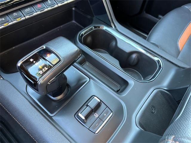 2022 GMC Sierra 1500 Crew Cab Short Box 4-Wheel Drive AT4