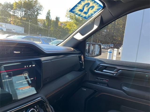 2022 GMC Sierra 1500 Crew Cab Short Box 4-Wheel Drive AT4