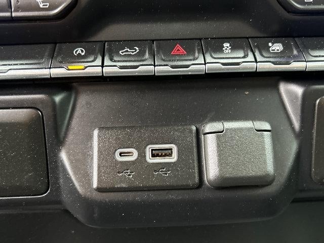 2021 GMC Sierra 1500 Double Cab Standard Box 4-Wheel Drive SLE