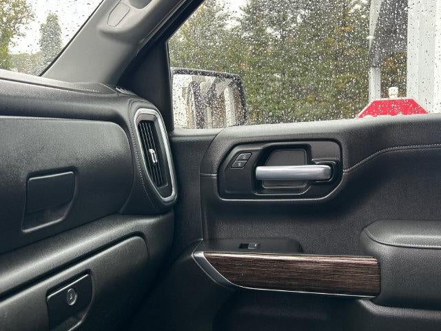 2021 GMC Sierra 1500 Double Cab Standard Box 4-Wheel Drive SLE