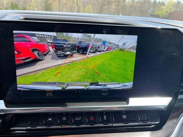 2025 GMC Sierra 1500 Crew Cab Short Box 4-Wheel Drive SLT