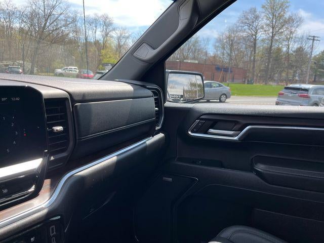 2024 GMC Sierra 1500 Crew Cab Short Box 4-Wheel Drive SLT
