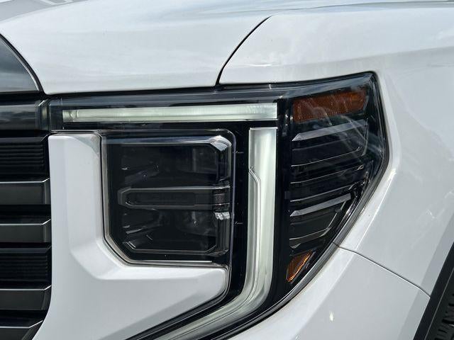 2023 GMC Sierra 1500 Crew Cab Short Box 4-Wheel Drive AT4