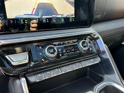 2023 GMC Sierra 1500 Crew Cab Short Box 4-Wheel Drive Denali
