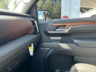 2023 GMC Sierra 1500 Crew Cab Short Box 4-Wheel Drive Denali
