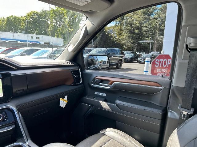 2023 GMC Sierra 1500 Crew Cab Short Box 4-Wheel Drive Denali
