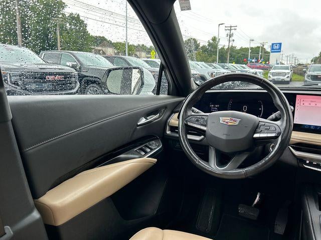 2024 Cadillac XT4 AWD 4dr Luxury