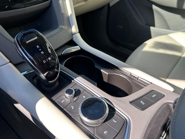 2026 Cadillac XT5 AWD 4dr Premium Luxury