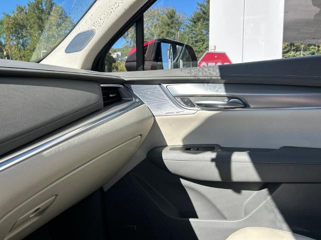 2026 Cadillac XT5 AWD 4dr Premium Luxury