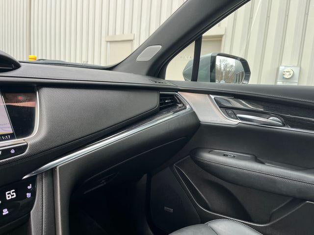 2021 Cadillac XT5 AWD 4dr Premium Luxury