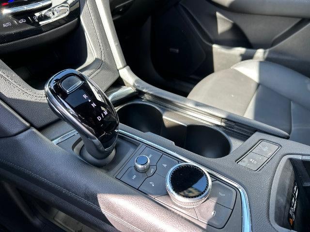 2024 Cadillac XT5 AWD 4dr Premium Luxury