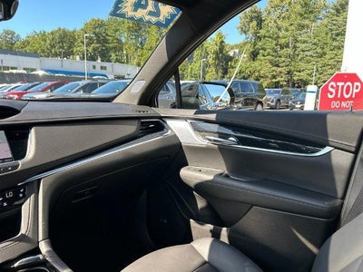 2024 Cadillac XT5 AWD 4dr Premium Luxury