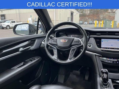 2022 Cadillac XT5 AWD 4dr Premium Luxury