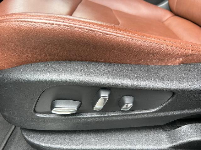 2024 Cadillac XT5 AWD 4dr Premium Luxury