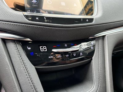 2024 Cadillac XT5 AWD 4dr Premium Luxury