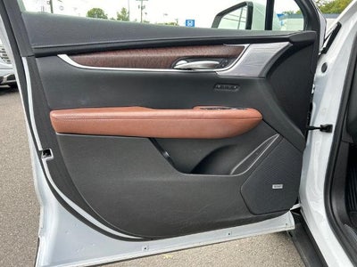 2024 Cadillac XT5 AWD 4dr Premium Luxury