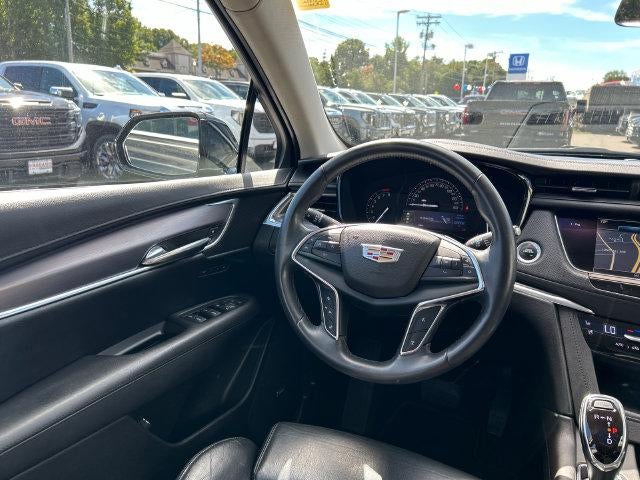 2017 Cadillac XT5 AWD 4dr Premium Luxury
