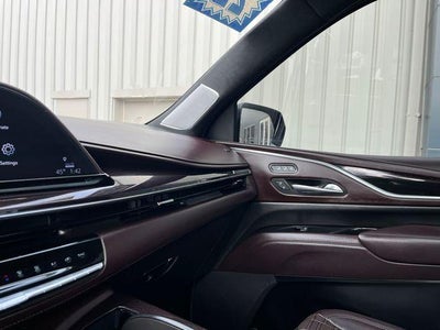 2022 Cadillac Escalade 4WD Sport Platinum