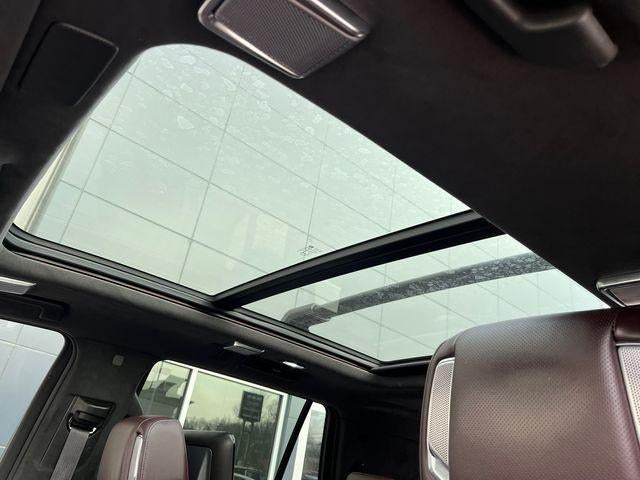 2022 Cadillac Escalade 4WD Sport Platinum