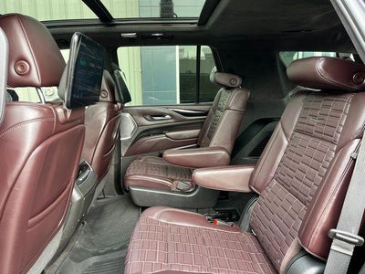 2022 Cadillac Escalade 4WD Sport Platinum