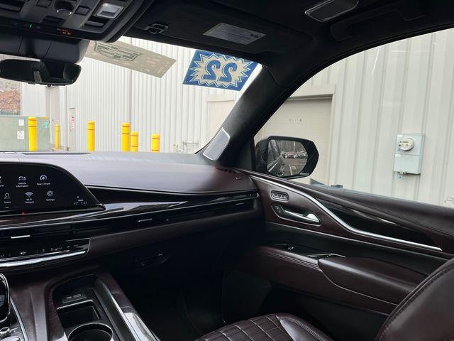 2022 Cadillac Escalade 4WD Sport Platinum