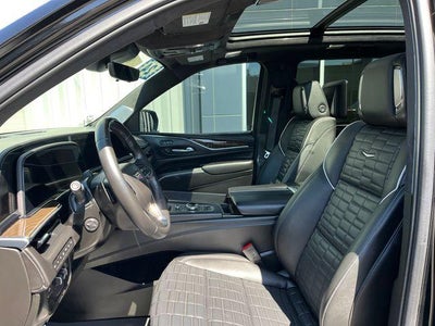2024 Cadillac Escalade 4WD Sport Platinum
