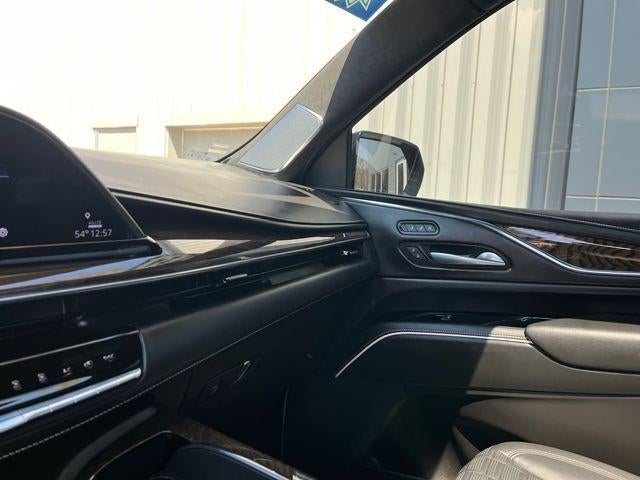 2024 Cadillac Escalade 4WD Sport Platinum