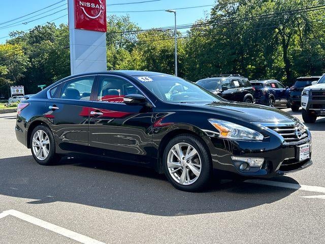 Used 2014 Nissan Altima SL with VIN 1N4AL3AP0EC117873 for sale in Shelton, CT