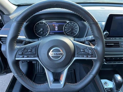 2022 Nissan Altima 2.0 SR Sedan