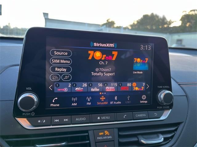 2022 Nissan Altima 2.0 SR Sedan