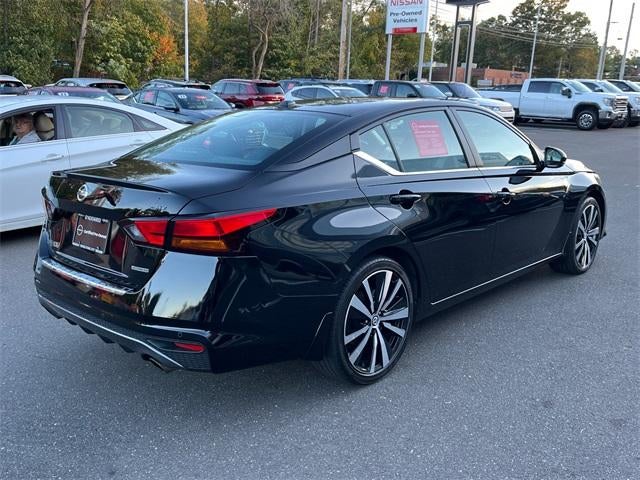 2022 Nissan Altima 2.0 SR Sedan