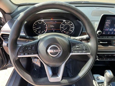 2024 Nissan Altima 2.5 SV Sedan