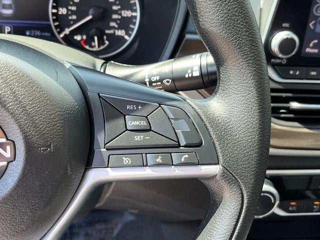 2024 Nissan Altima 2.5 SV Sedan