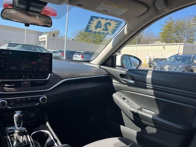 2024 Nissan Altima 2.5 SV AWD Sedan