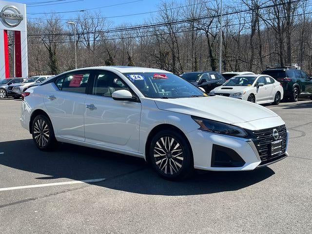2024 Nissan Altima 2.5 SV AWD Sedan