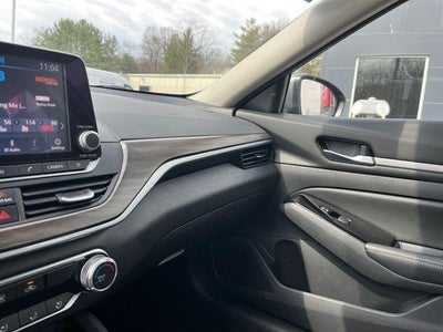 2023 Nissan Altima 2.5 SV AWD Sedan