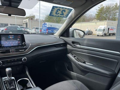 2023 Nissan Altima 2.5 SV AWD Sedan