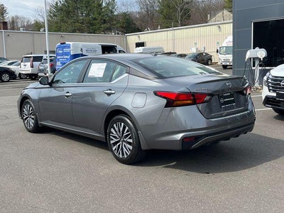 2023 Nissan Altima 2.5 SV AWD Sedan