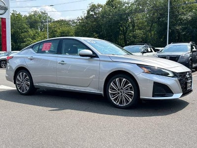 2025 Nissan Altima SL AWD