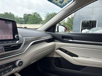 2021 Nissan Altima 2.5 SL AWD Sedan