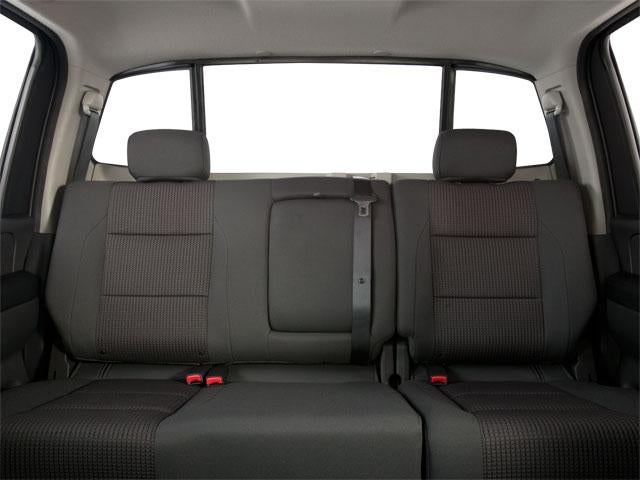 2010 Nissan Titan 4WD Crew Cab Short Bed XE