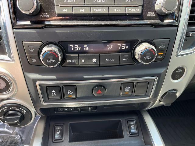 2021 Nissan Titan 4x4 Crew Cab SV