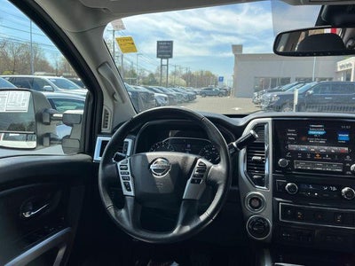 2021 Nissan Titan 4x4 Crew Cab SV