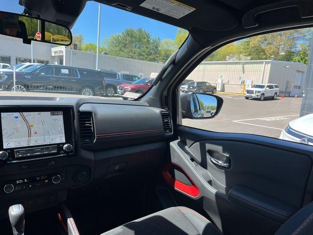 2023 Nissan Frontier Crew Cab 4x4 PRO-4X Auto